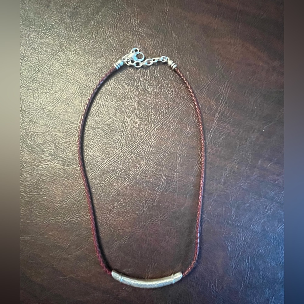 Brighton red burgundy leather necklace with silver bar etched flowers
